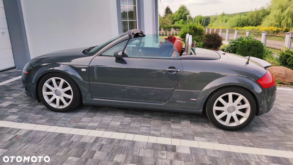 Audi TT Coupé 1.8 T quattro - 11
