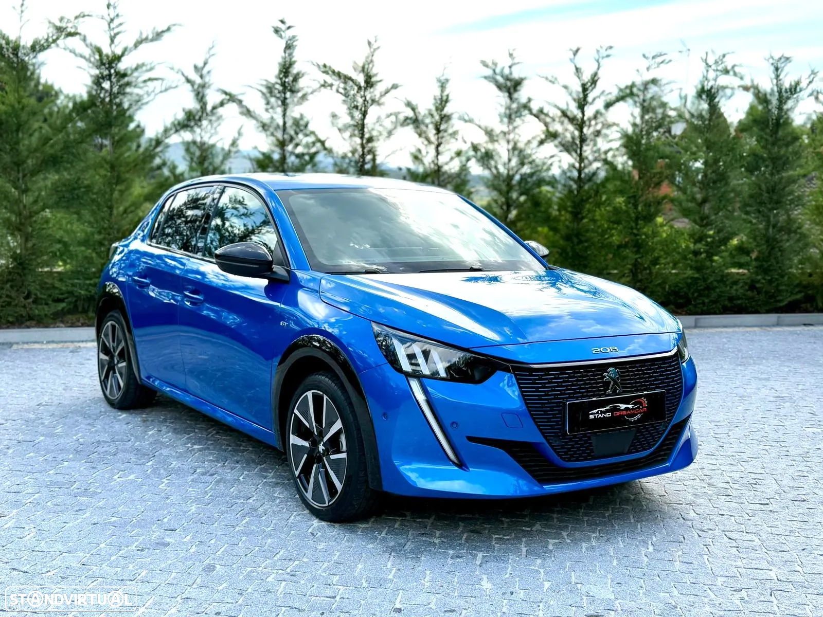 Peugeot e-208 50 kWh GT Line - 4