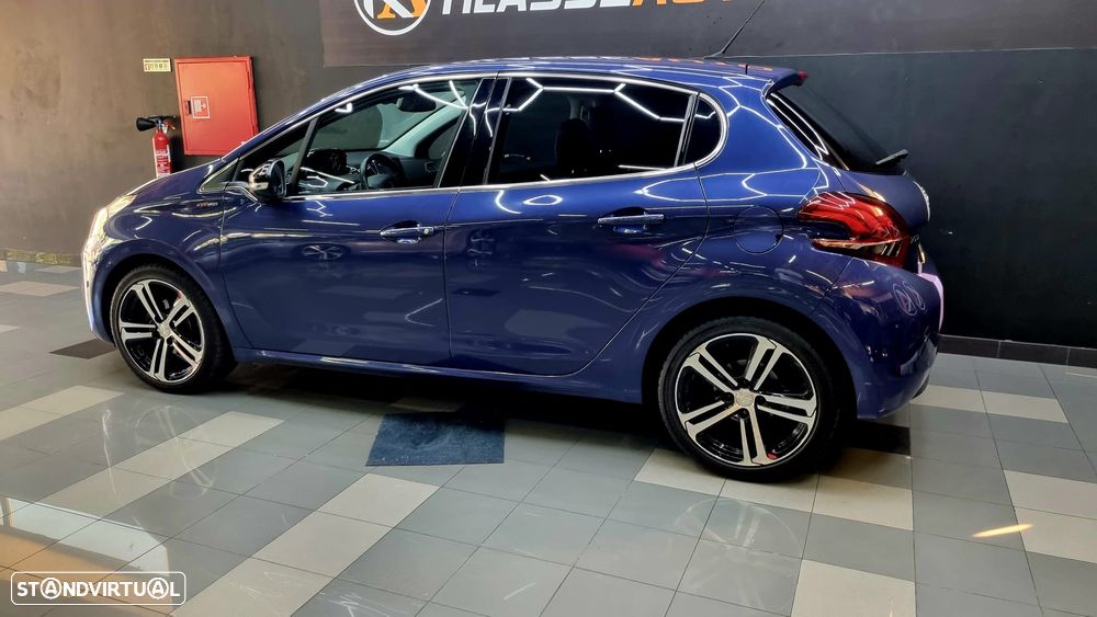 Peugeot 208 1.6 BlueHDi GT Line - 6