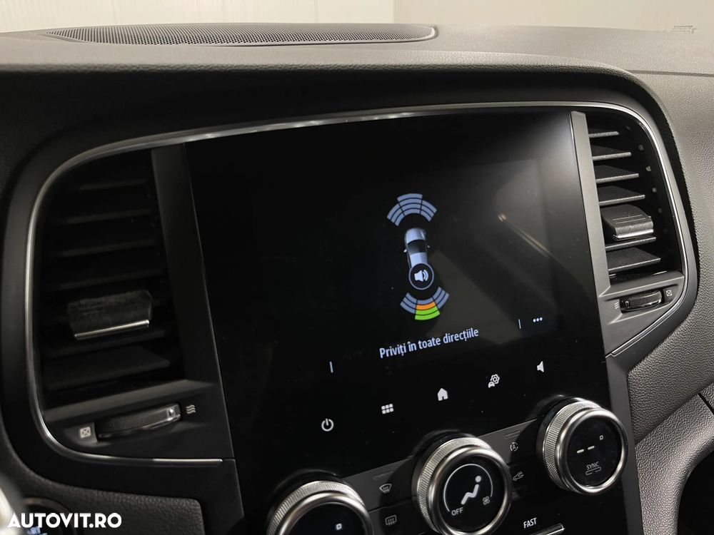 Renault Megane Blue dCi 116 EDC Intens - 15