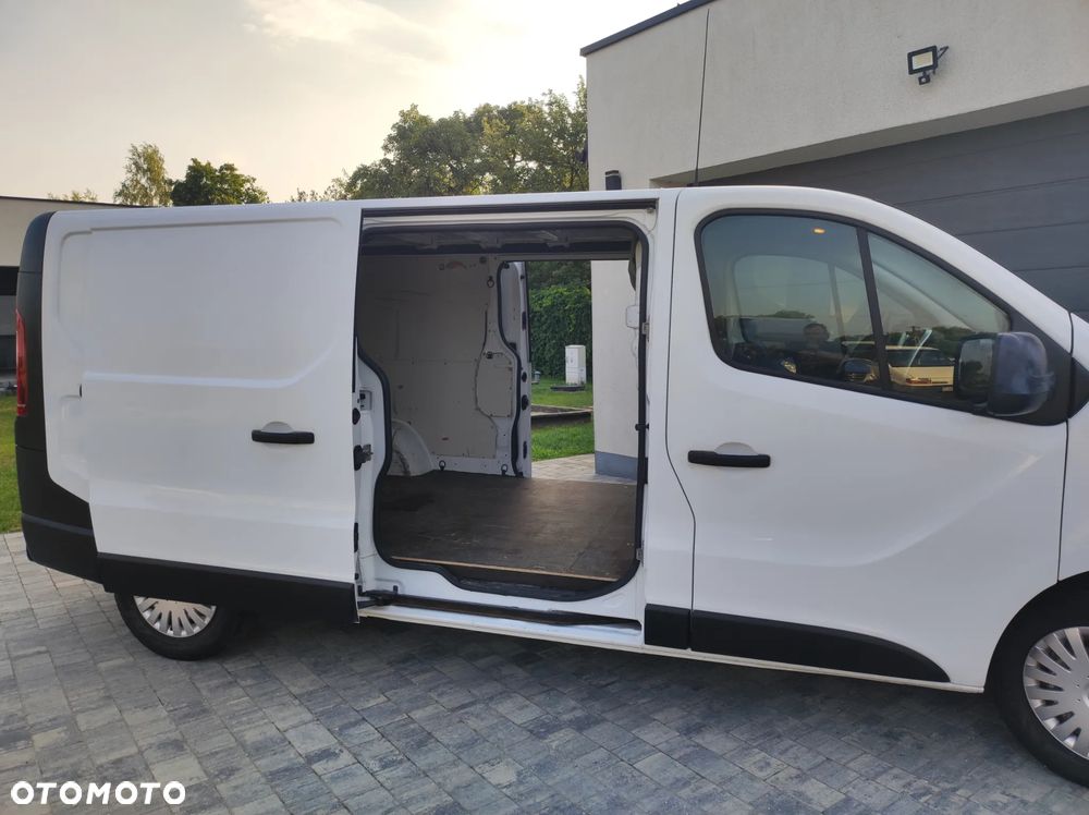 Opel vivaro - 6