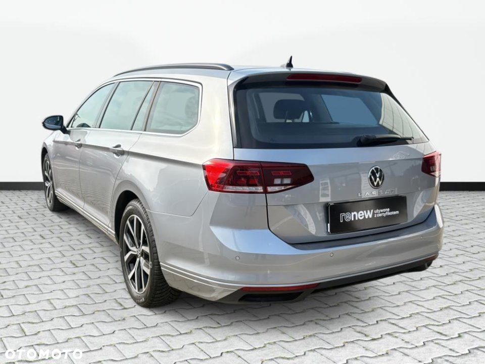 Volkswagen Passat - 7