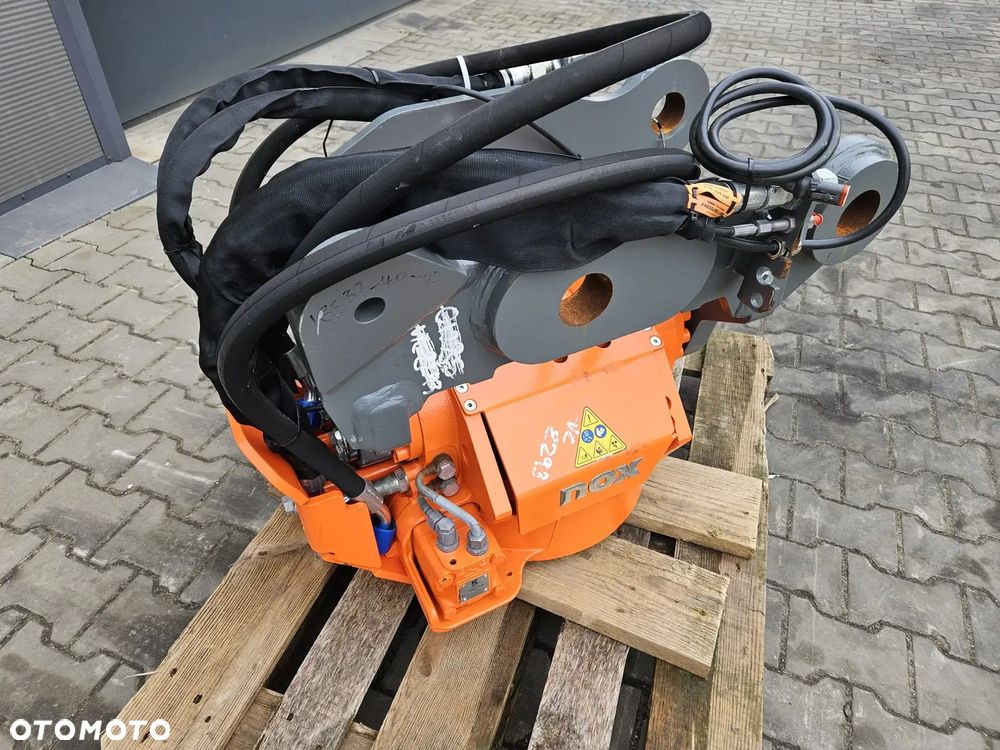 NOWA Głowica OBROTOWA KINSHOFER - NOX, Rototilt, Engcon, Caterpillar, CAT - 15