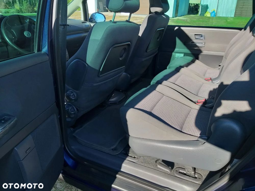 Volkswagen Sharan 1.9 TDI Highline - 13