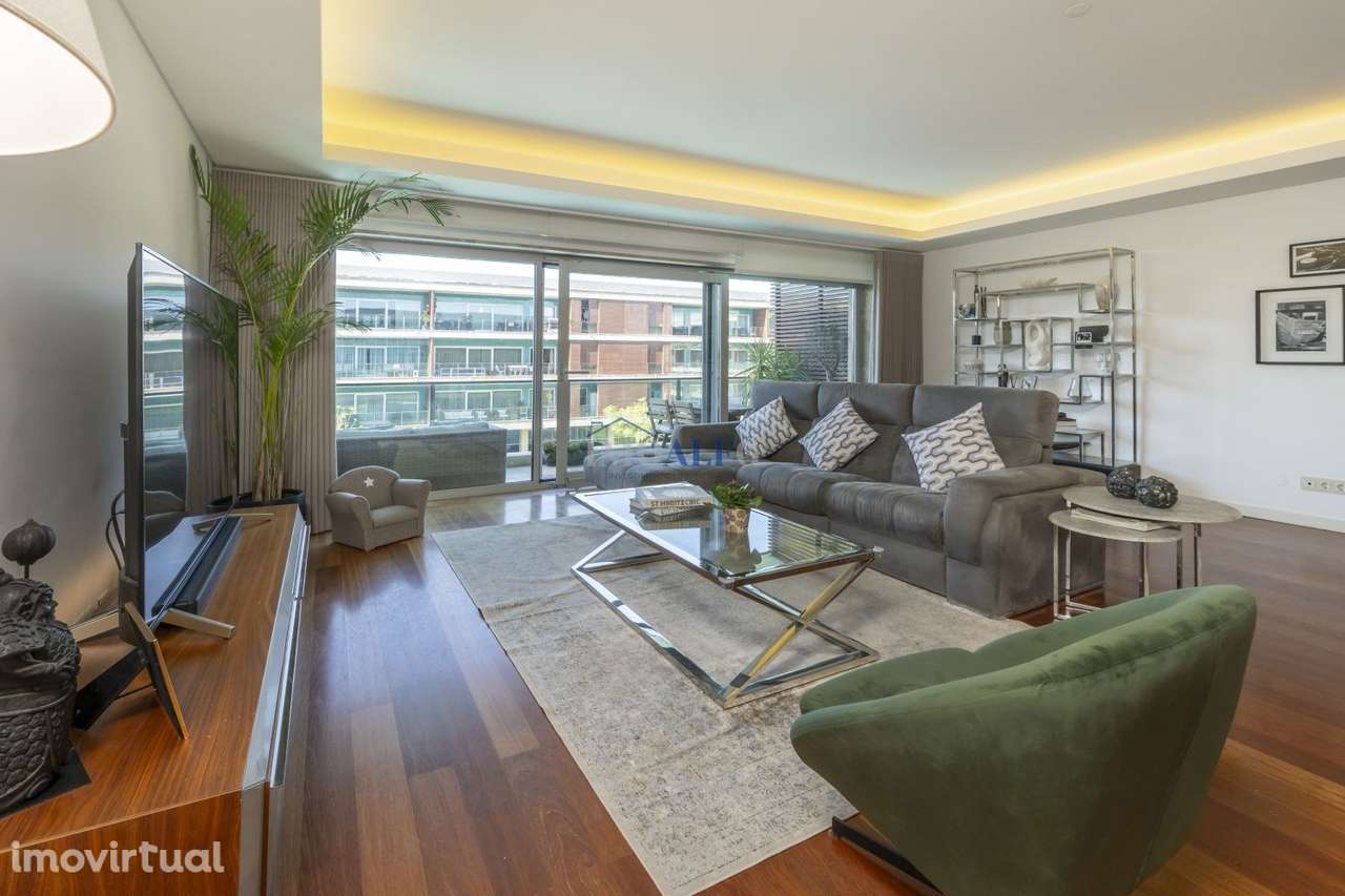 Apartamento no Condomínio Garden Residence, com piscina - Grande imagem: 5/44