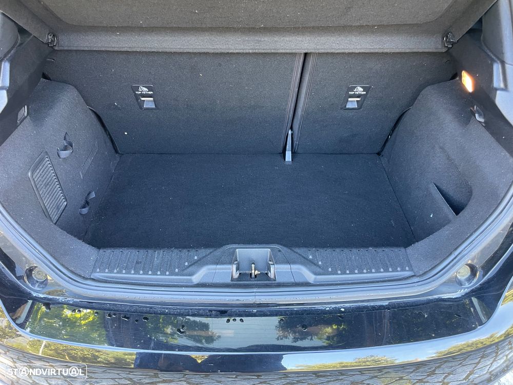 Ford Fiesta 1.0 EcoBoost Active+ - 27