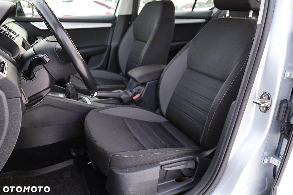 Skoda Octavia 1.5 TSI ACT Ambition - 32