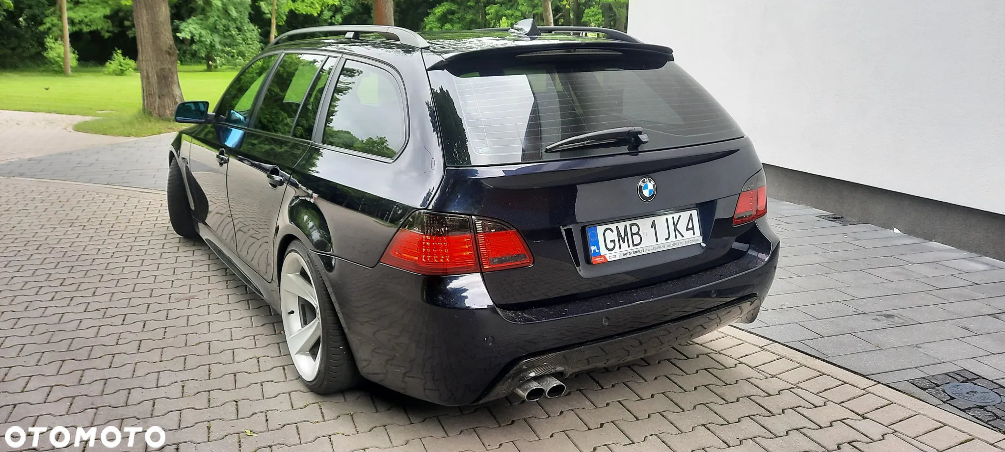 BMW Seria 5 530i Touring - 9