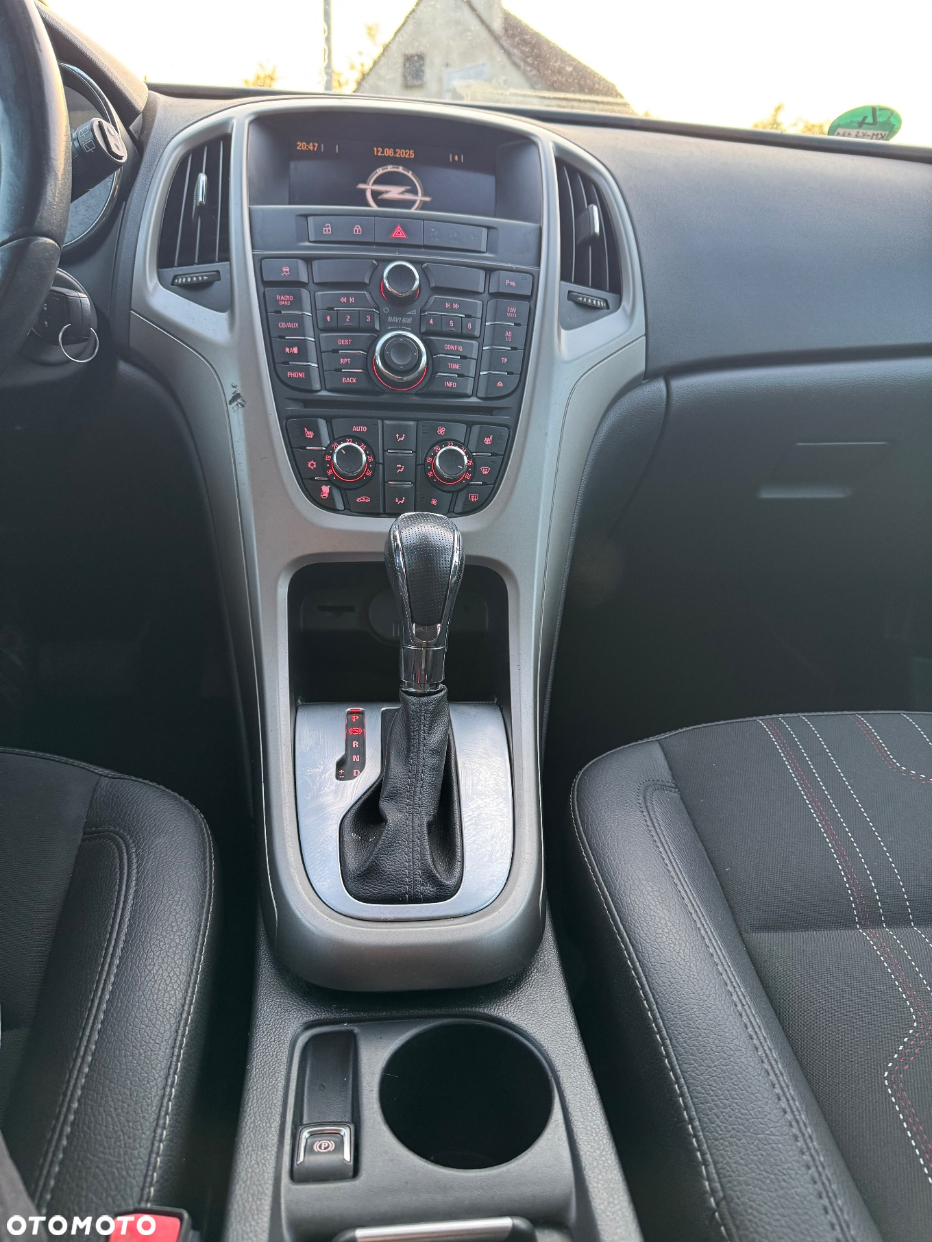 Opel Astra 2.0 CDTI DPF Automatik 150 Jahre - 21