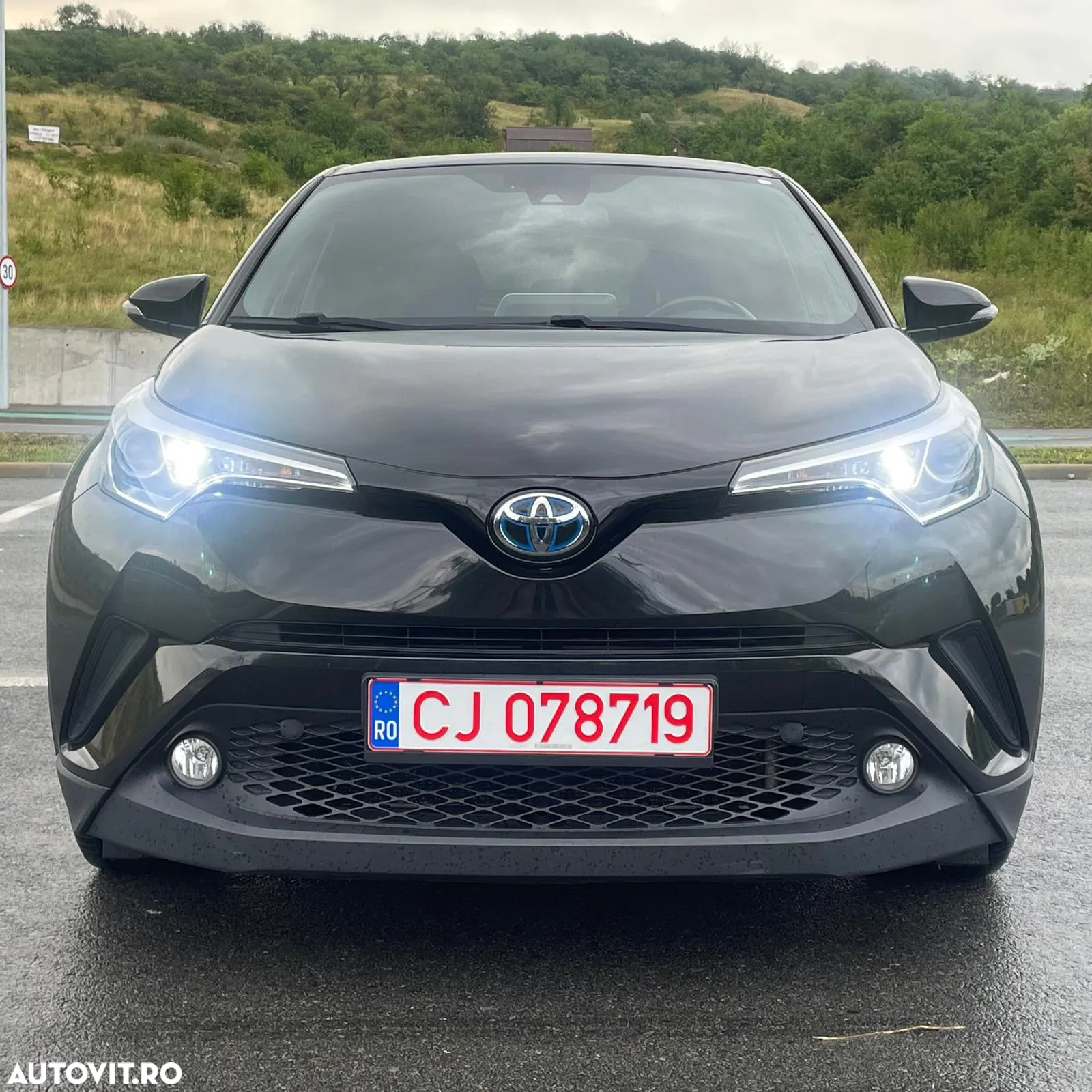 Toyota C-HR - 5