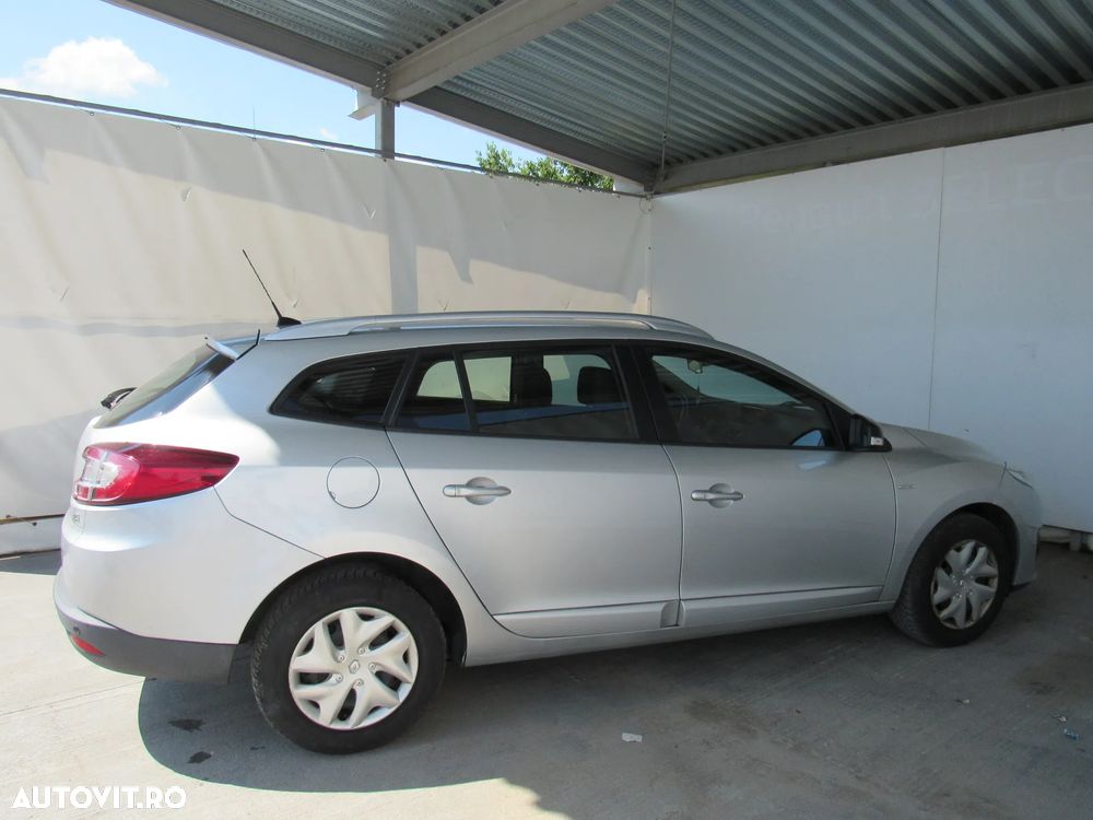 Renault Megane - 5