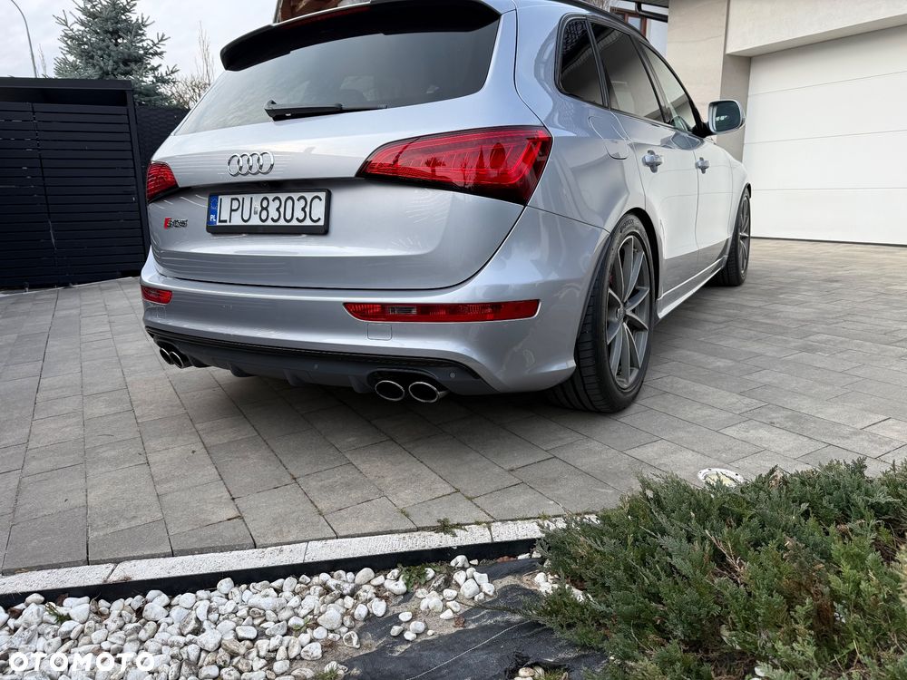 Audi SQ5 - 30