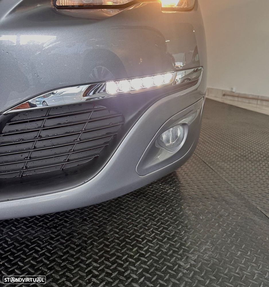 Peugeot 308 SW 1.6 BlueHDi Allure - 9