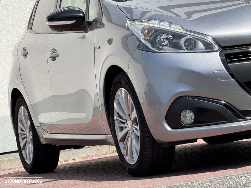 Peugeot 208 1.5 BlueHDi Signature - 38