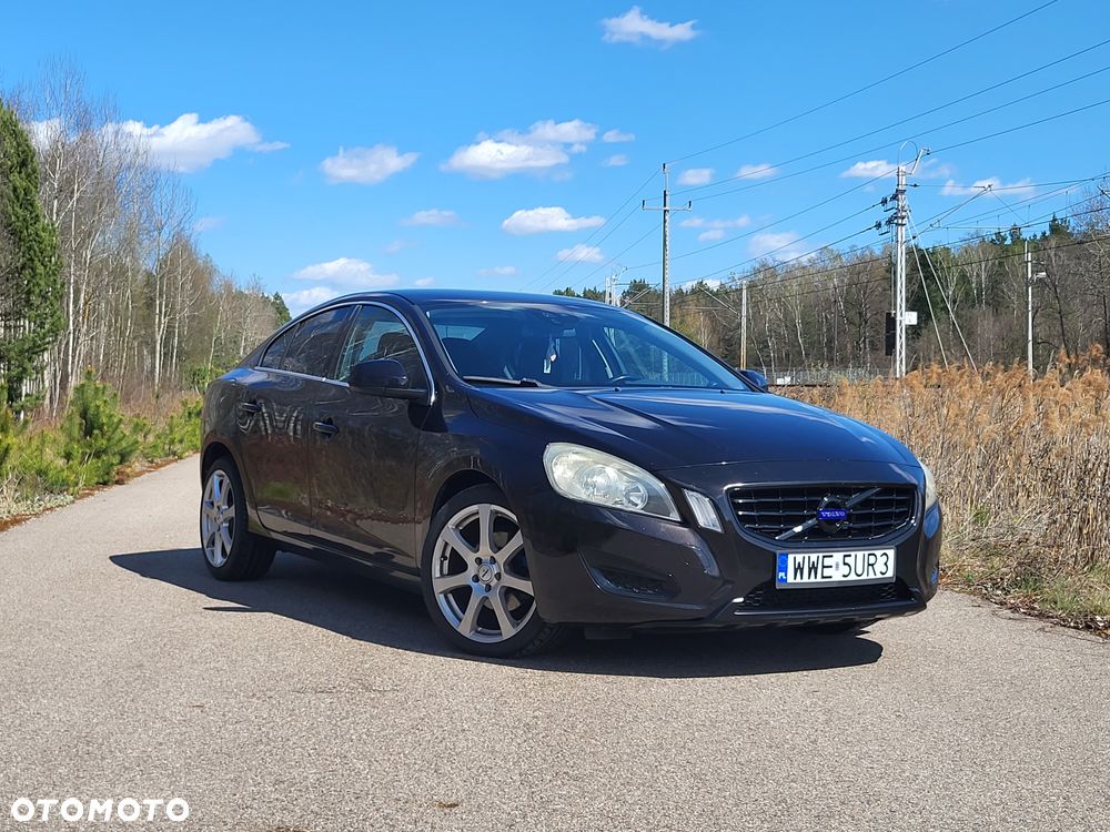 Volvo S60 D3 Geartronic - 1