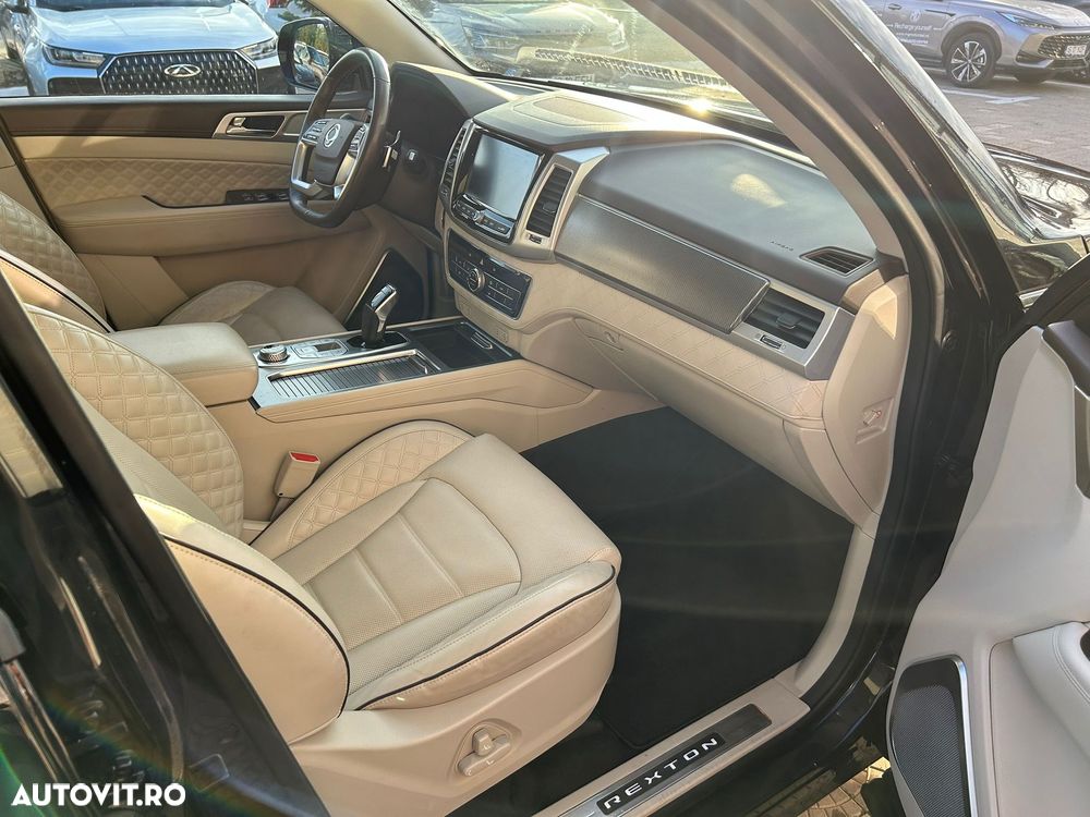 SsangYong REXTON G4 2.2 e-XDI 4WD Premium - 27