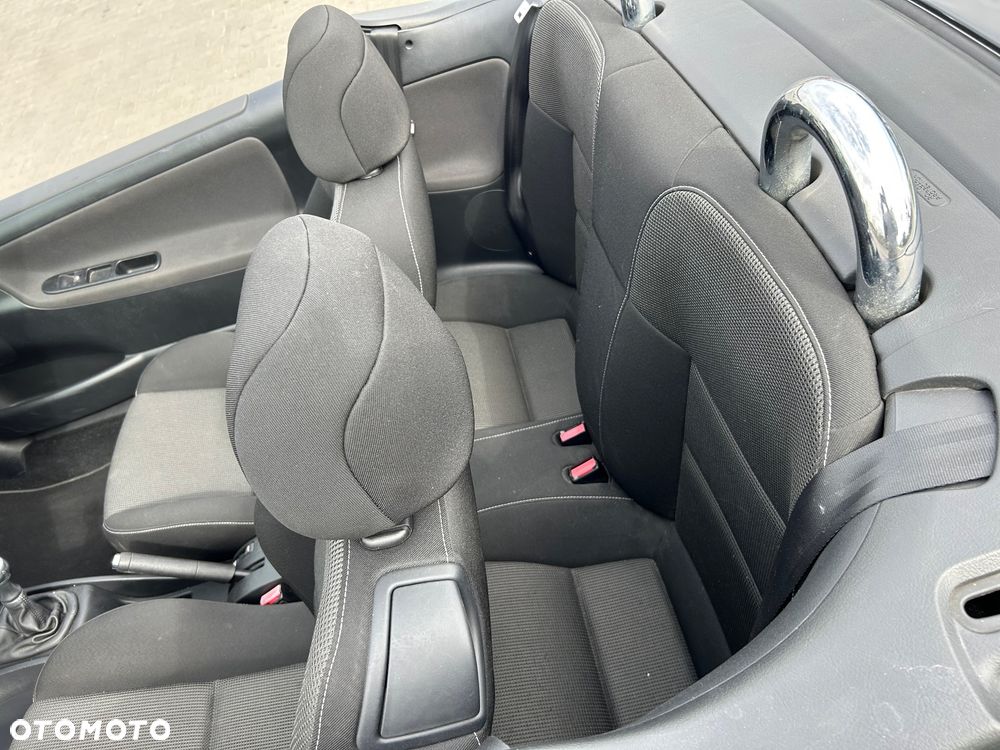 Peugeot 207 - 14