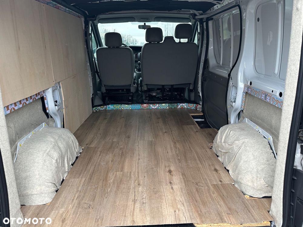 Renault Trafic - 10