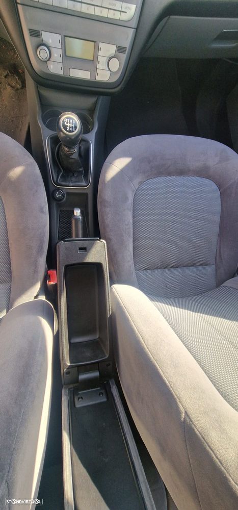 Fiat Linea 1.6 M-Jet Emotion - 13