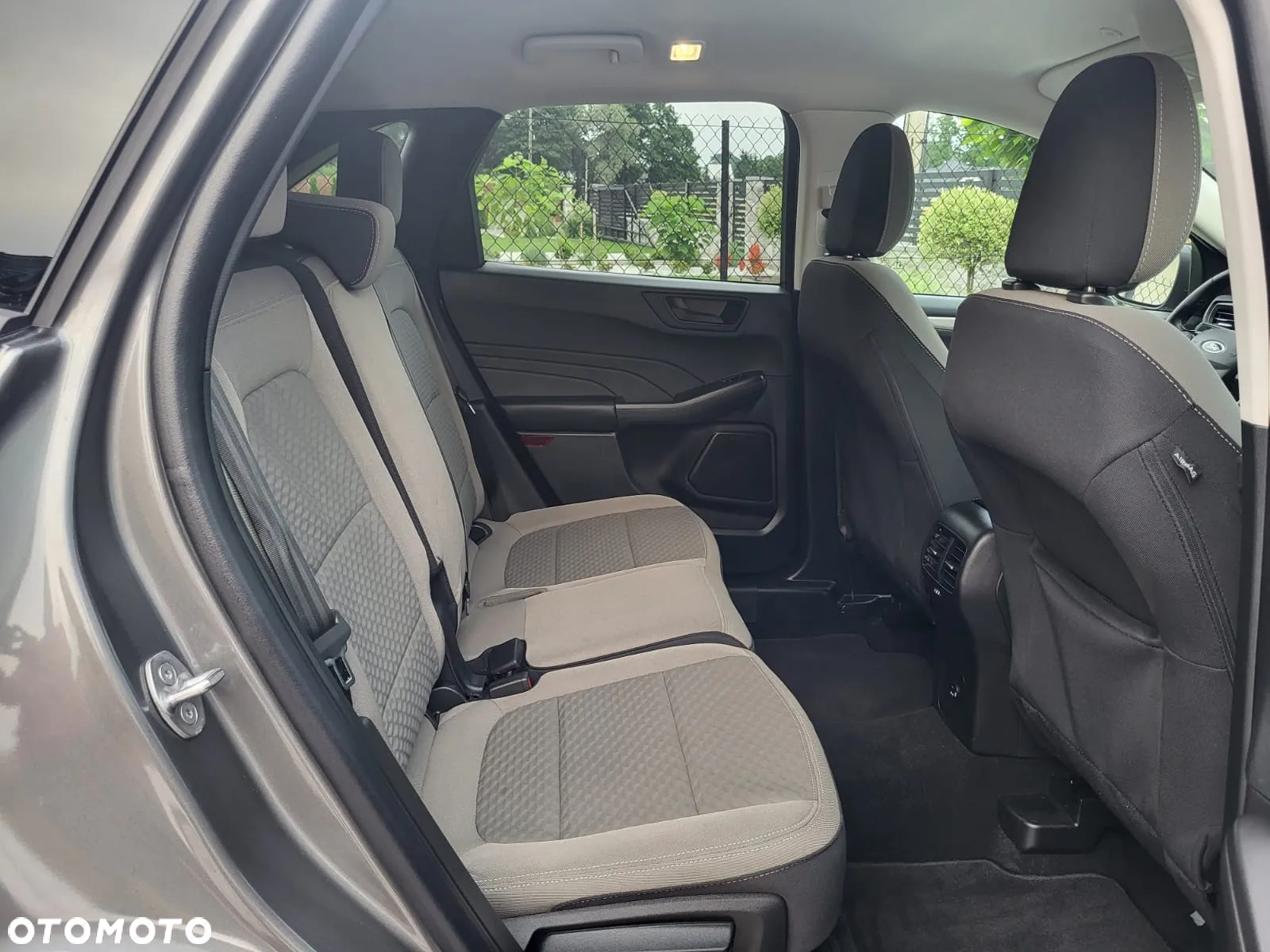 Ford Kuga - 14