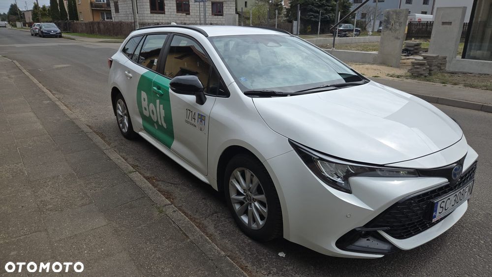 Toyota Corolla 1.8 Hybrid Comfort - 1