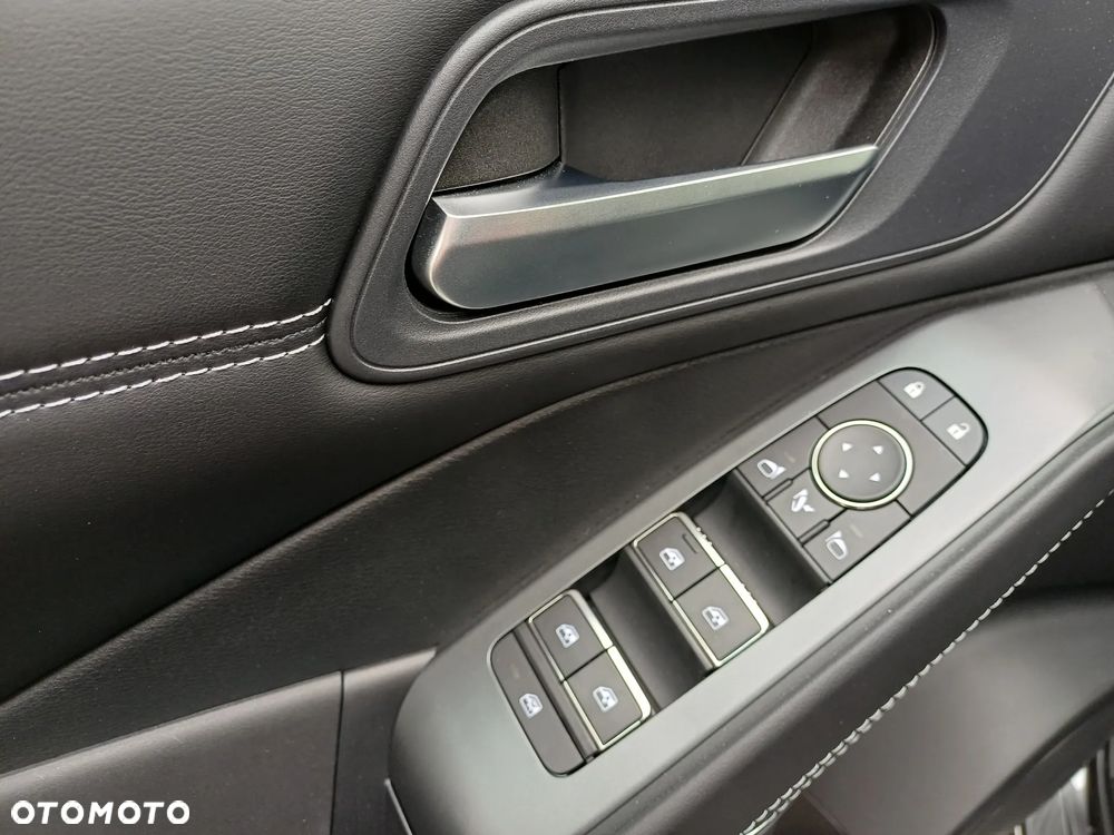 Nissan Qashqai 1.3 DIG-T MHEV N-Connecta Xtronic - 13