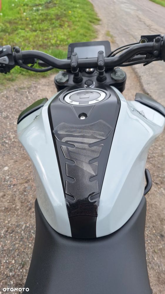 Honda CB - 26