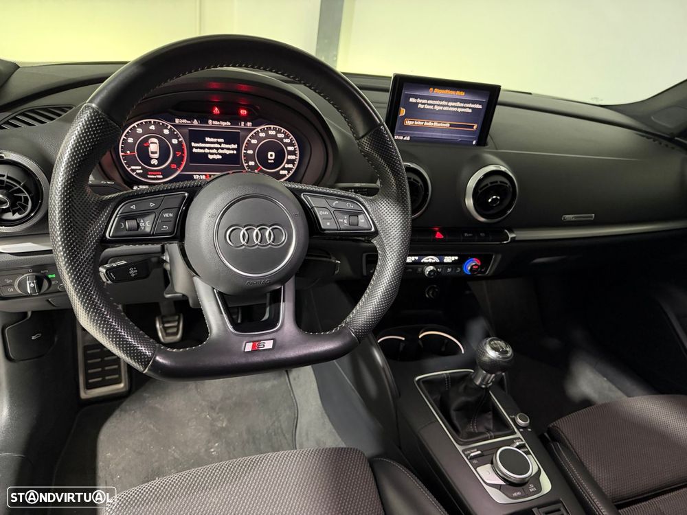 Audi A3 Limousine 30 TFSI S line - 17