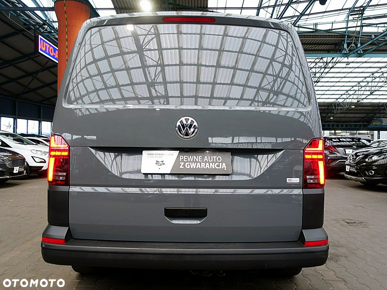 Volkswagen Transporter - 5