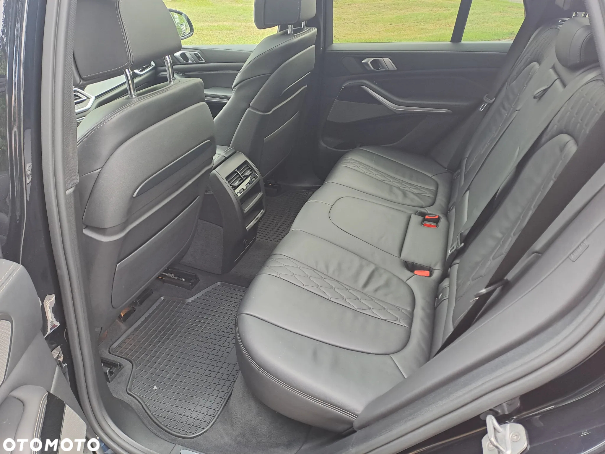 BMW X5 M M50d - 9