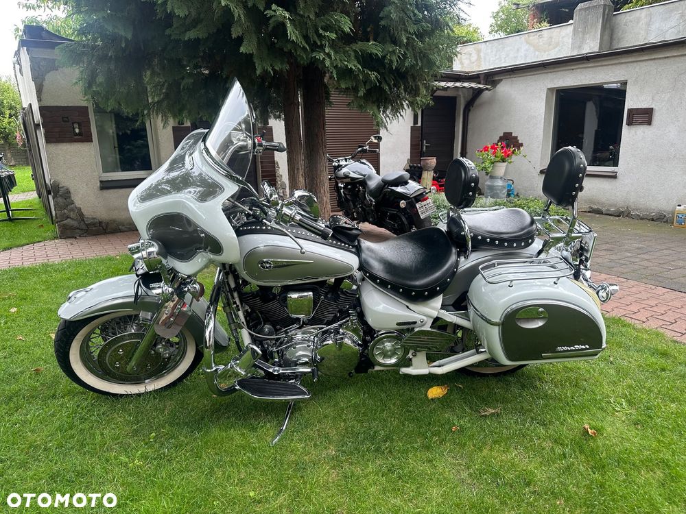 Yamaha Road Star - 1