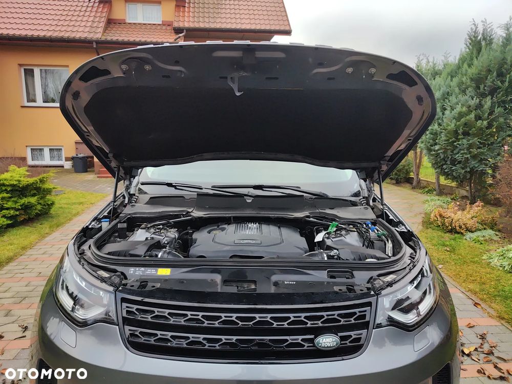 Land Rover Discovery 3.0 SDV6 SE - 33