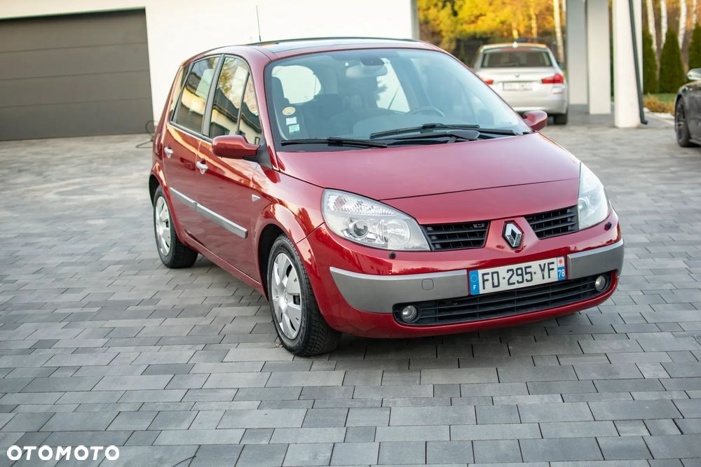 Renault Scenic 2.0T 16V Privilege - 29