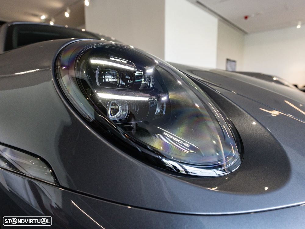 Porsche 911 (992) Carrera PDK - 29