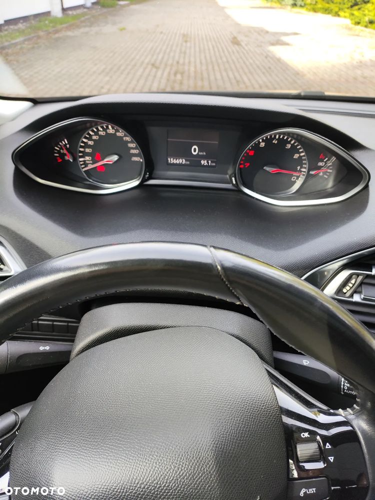 Peugeot 308 1.6 THP Allure - 17