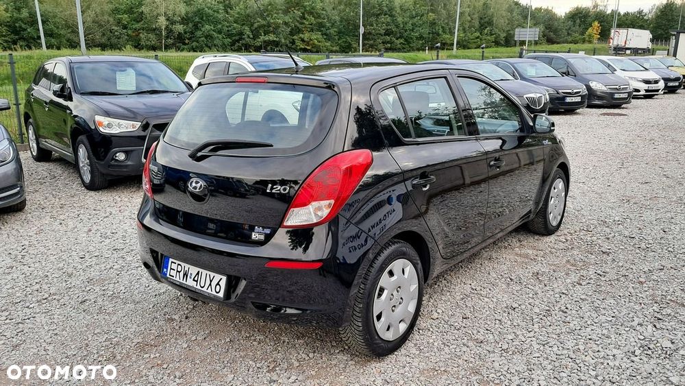 Hyundai i20 1.2 Trend - 28