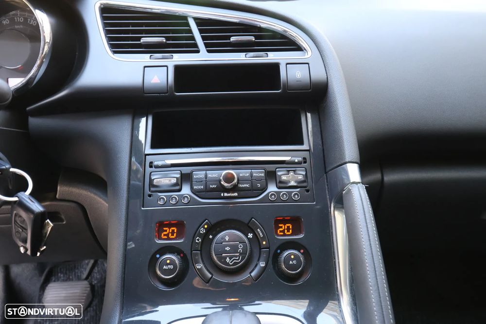 Peugeot 3008 - 21
