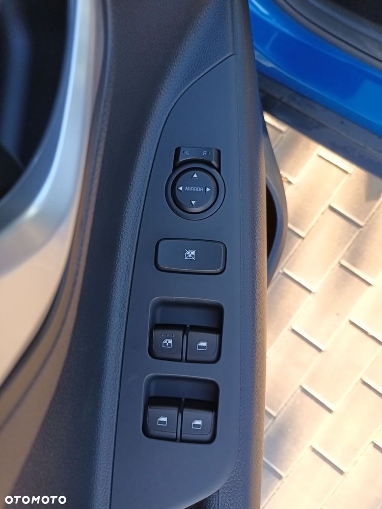 Kia Stonic - 9