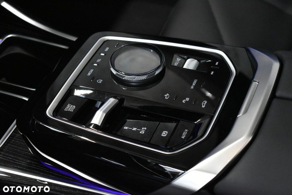 BMW Seria 7 - 20