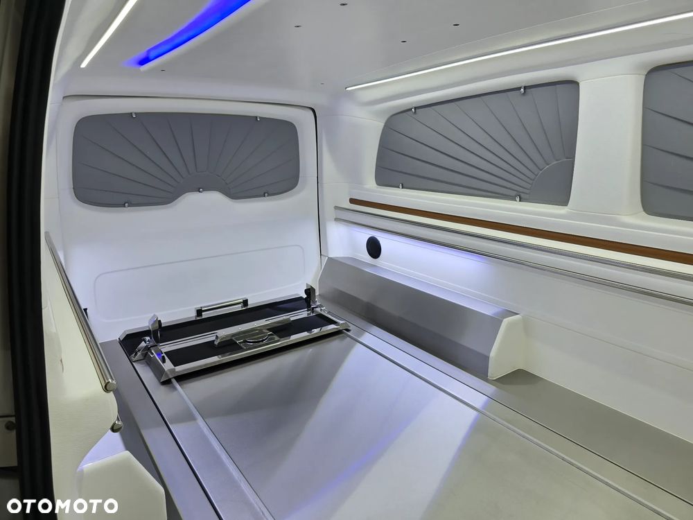 Mercedes-Benz Vito - 18