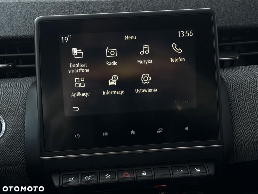 Renault Clio - 19