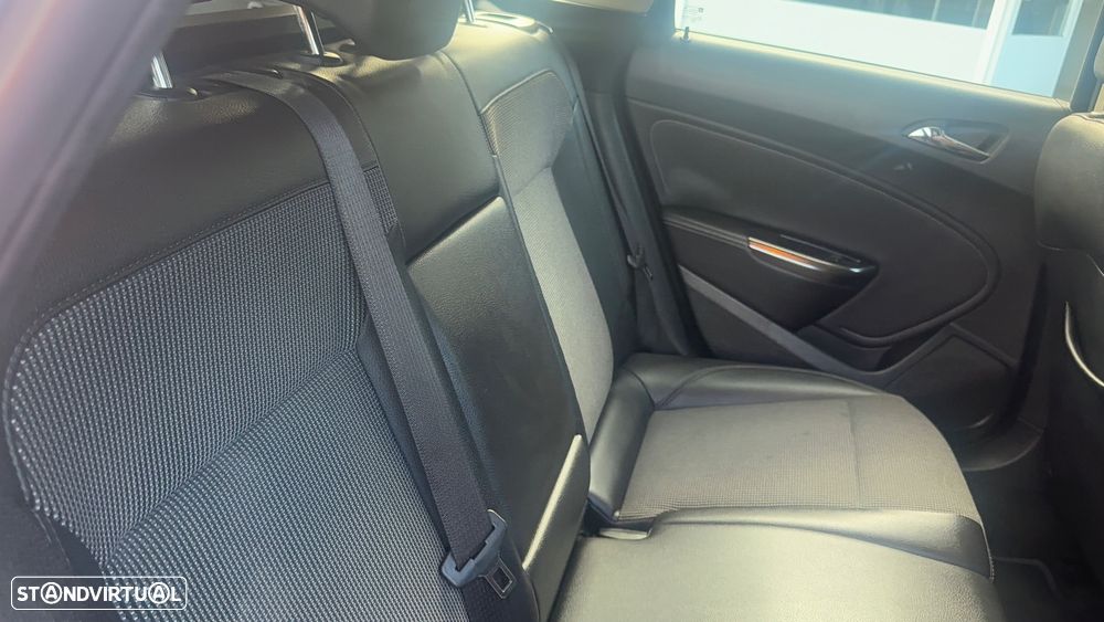 Opel Astra Sports Tourer 1.7 CDTi Cosmo - 20