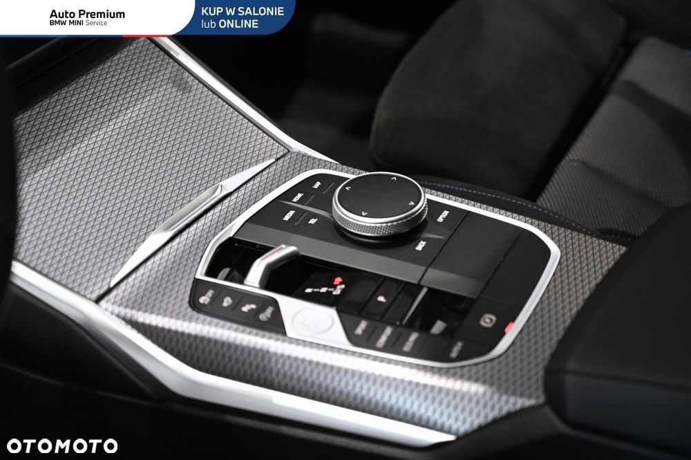 BMW Seria 3 320i M Sport - 12
