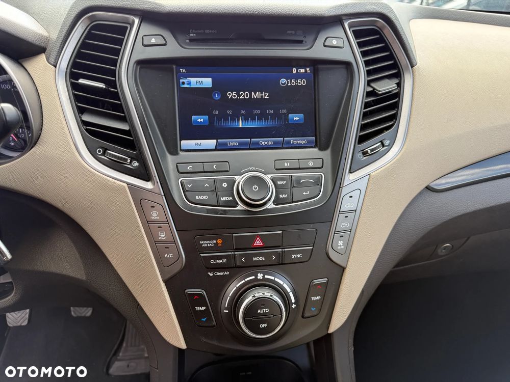 Hyundai Santa Fe - 32