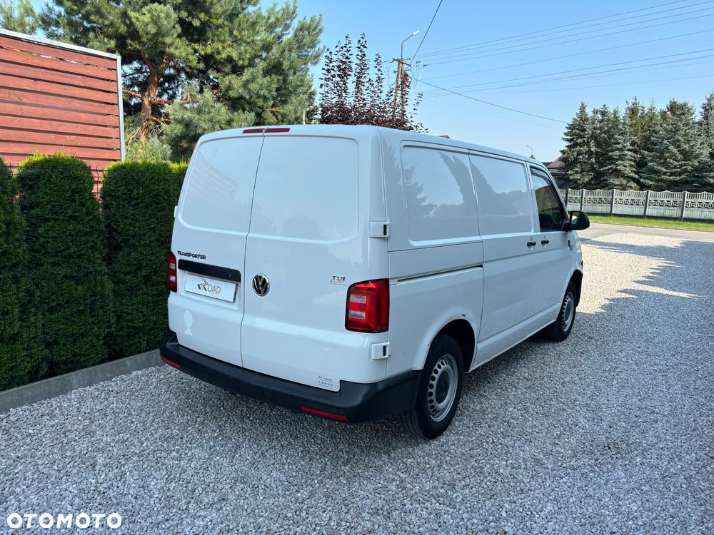 Volkswagen Transporter T6** L1H1**150KM**DSG**Klimatyzacja**Sprowadzony - 5