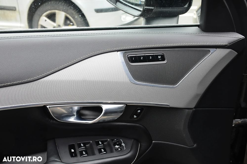 Volvo XC 90 D5 AWD Inscription - 12