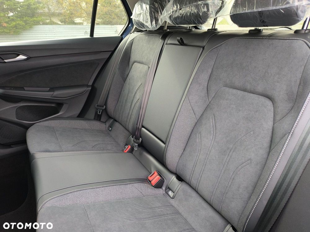 Volkswagen Golf - 19