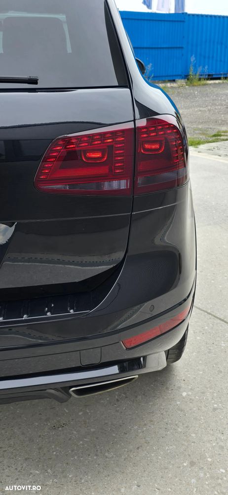 Volkswagen Touareg V6 TDI BMT Supreme Plus - 11