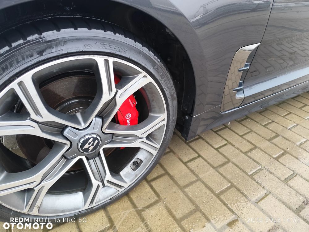 Kia Stinger 3.3 T-GDI AWD GT - 10