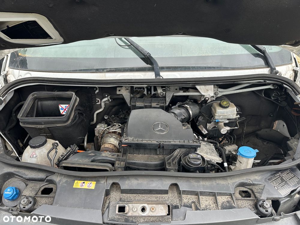 Mercedes-Benz Sprinter - 23